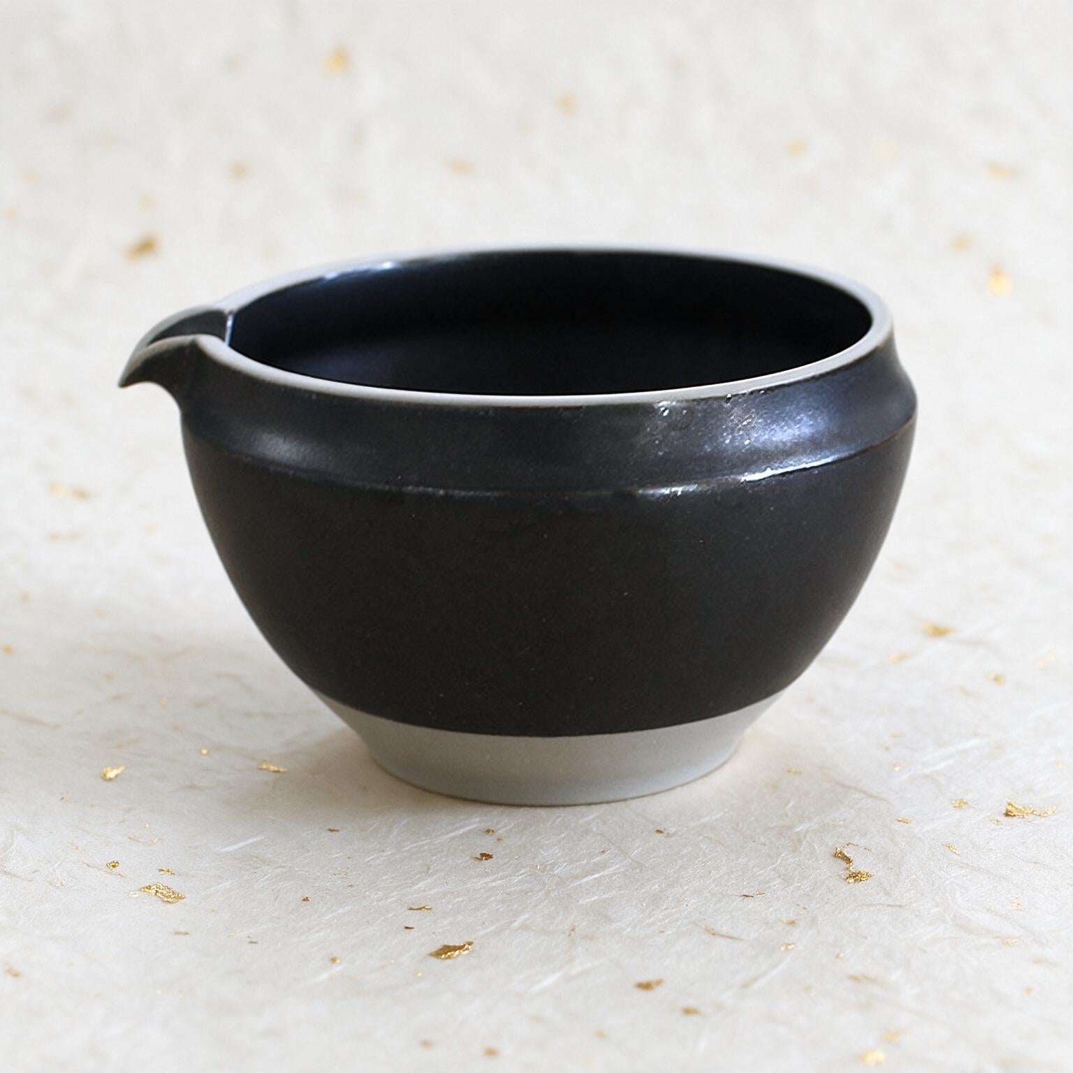Mino-yaki chawan, a black Japanese matcha bowl with a pour spout
