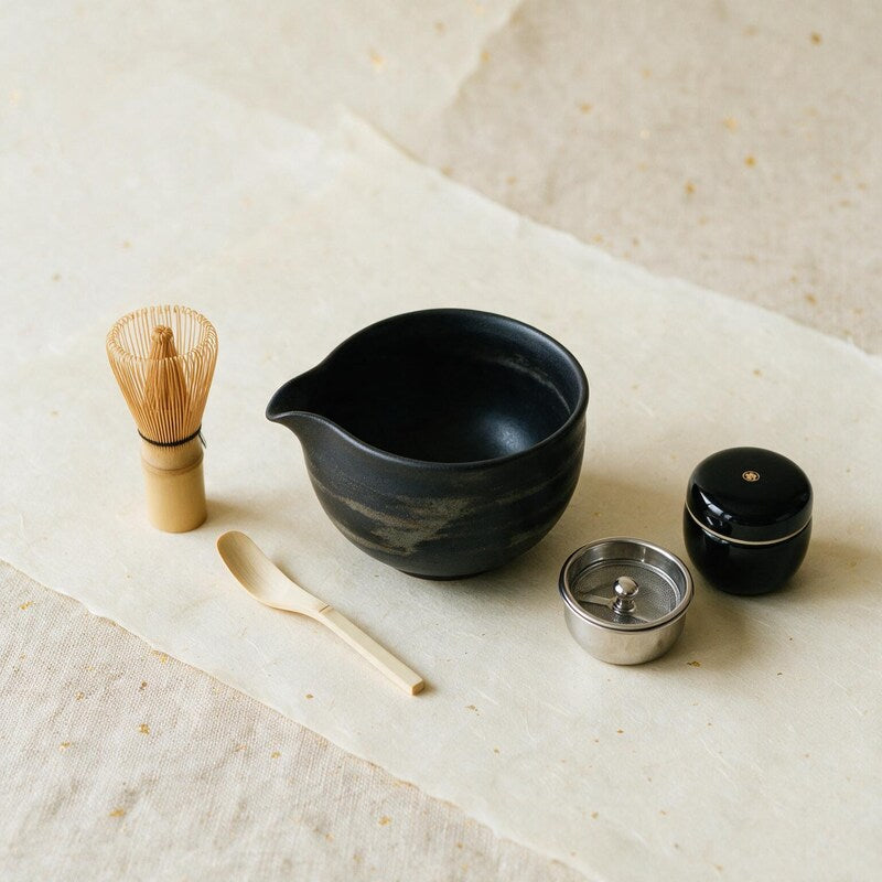 Complete tea set on washi and linen